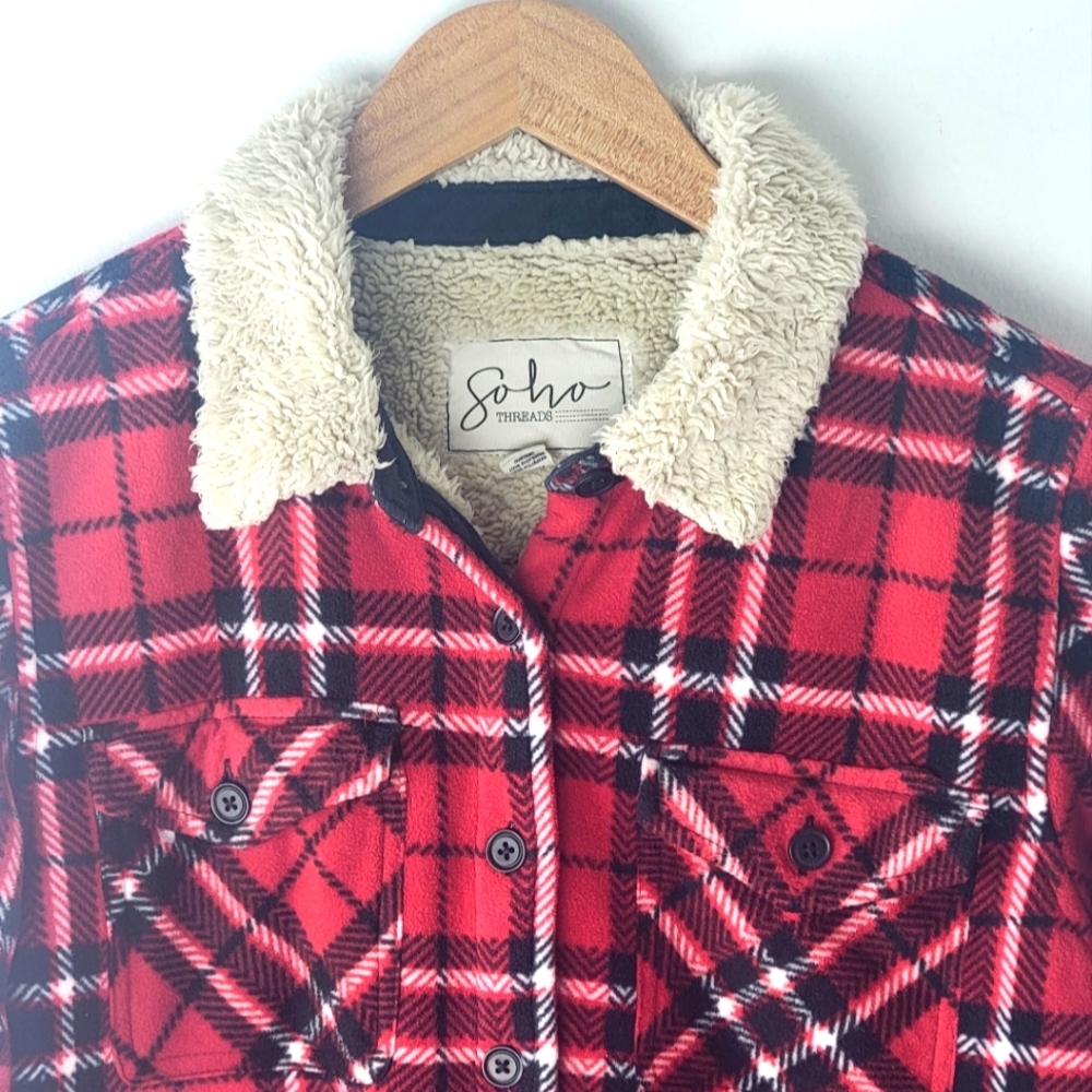 Soho Threads Shacket Red Plaid Sherpa Lined Pocke… - image 3